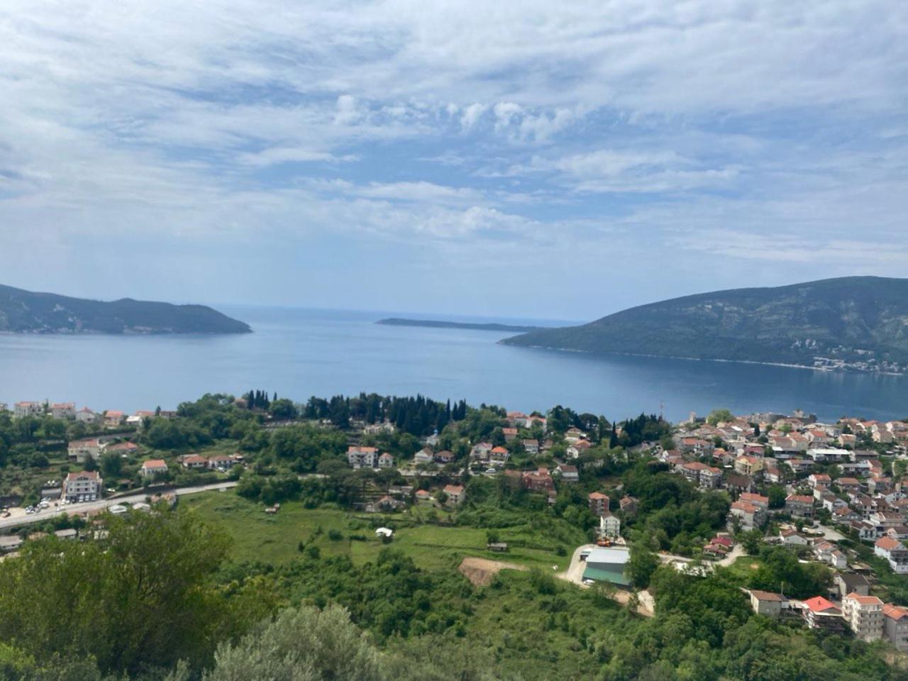 Magnificent Views Apartment Herceg Novi Buitenkant foto